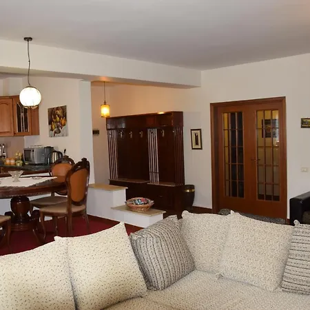 Top Class Apartment Tirana